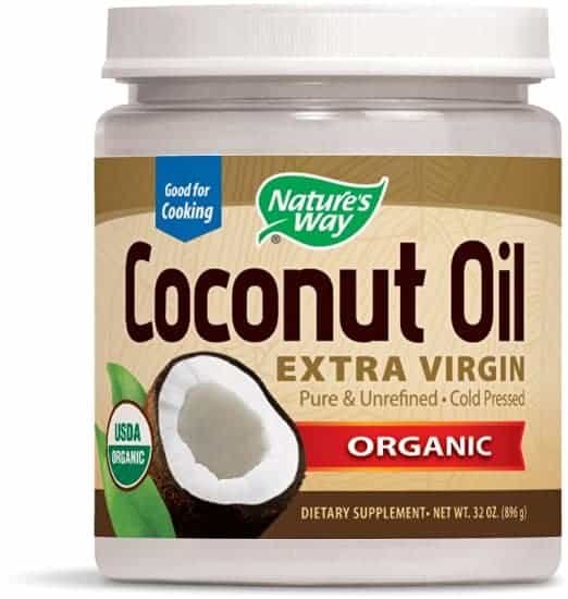 <a href="http://amzn.to/2bNZi6f" target="_blank" rel="nofollow noopener noreferrer">Coconut oil</a> is great for cooking and other beauty treatments. But for greasy hair, not so much.